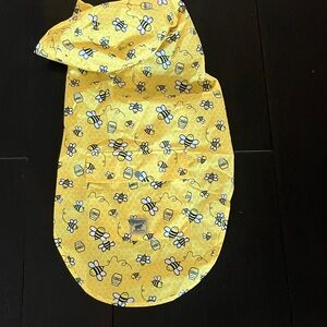 Canada Pooch Athletics Yellow Bee Print Dog Rain Jacket Size 22